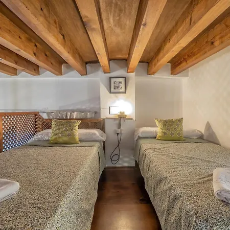 Duplex Juramento & Descanso En El Casco Antiguo Daire *