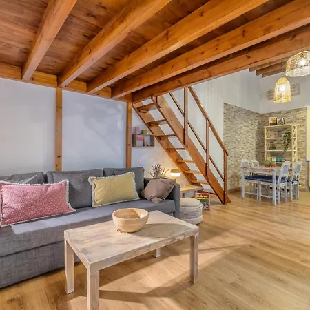 Daire Duplex Juramento & Descanso En El Casco Antiguo