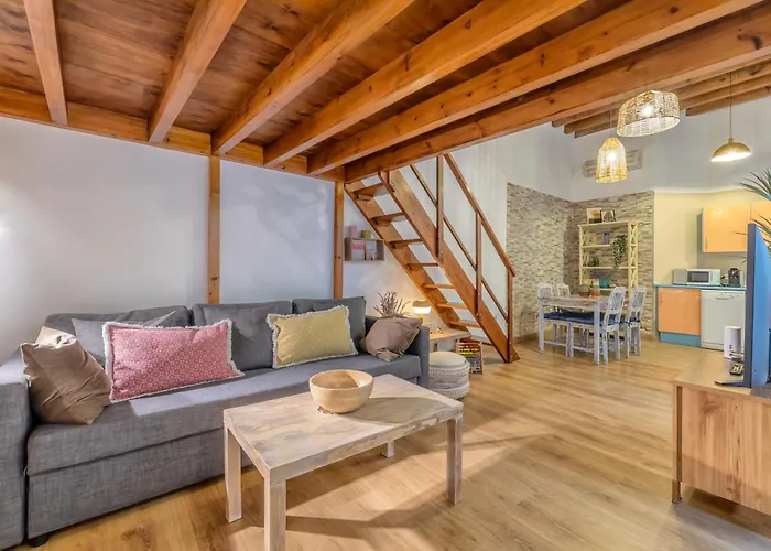 Apartment Duplex Juramento & Descanso En El Casco Antiguo